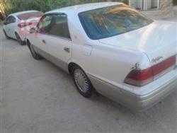 تۆیۆتا کراون